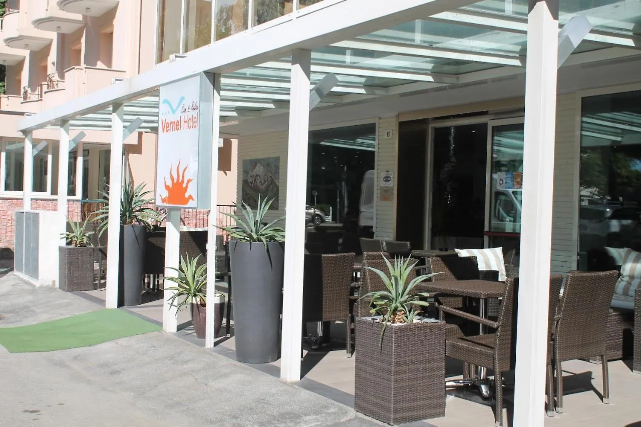 ***  Hotel Vernel Римини Италия