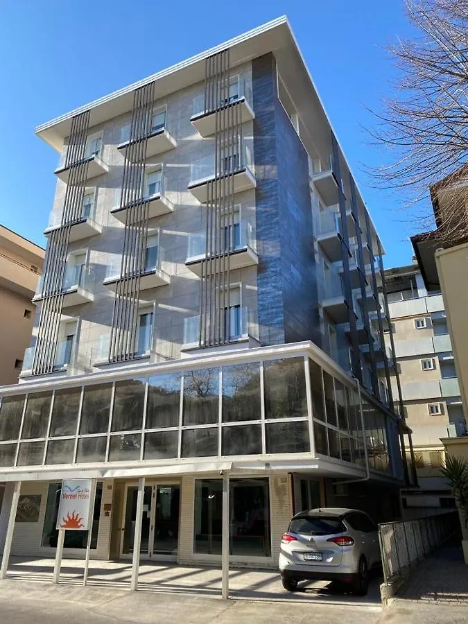Hotel Vernel Римини