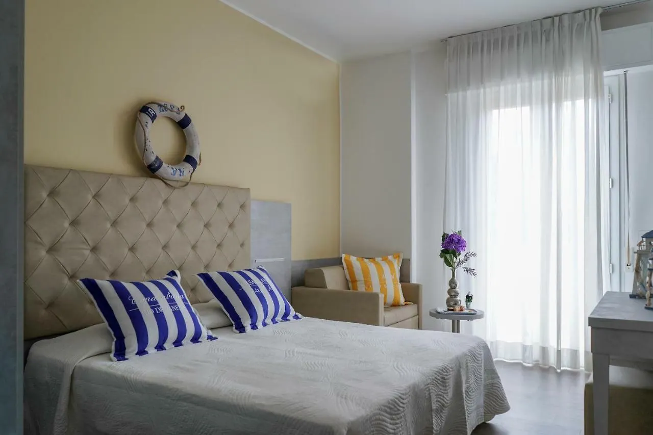 Hotel Vernel Римини